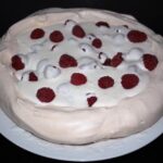 PAVLOVA AUX FRAMBOISES